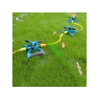 Zraszacz do trawnika 360 stopni 3-ramienny